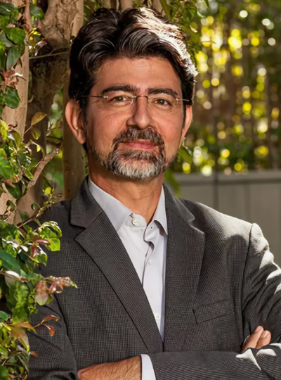 Pierre Omidyar Headshot